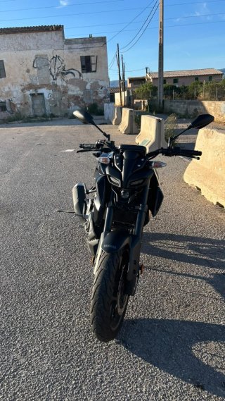 Yamaha MT-125 Negra