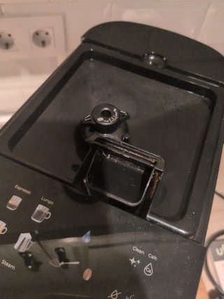 Cafetera Ufesa Sensazione Superautomática
