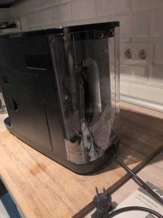 Cafetera Ufesa Sensazione Superautomática