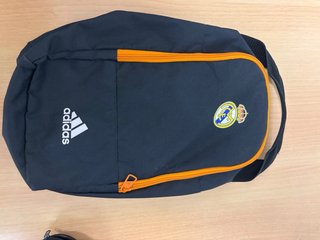 Bolsa deportiva Real Madrid Adidas negra y naranja
