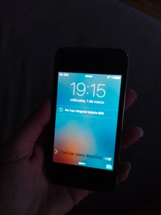 iPhone 4S Nero + Scatola e Caricatore