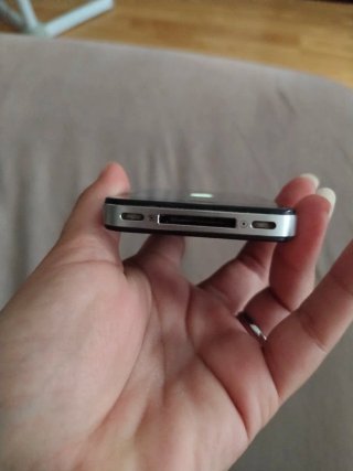 iPhone 4S Nero + Scatola e Caricatore