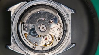 Reloj Seiko 5 Automático Cal 7009 Dorado