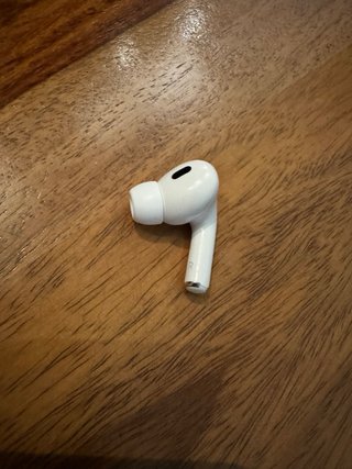 Airpods Pro 2 derecho con estuche MagSafe 2023