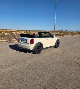 MINI Cooper 2016