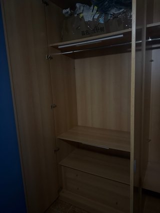 Armario ropero madera grande con altillo