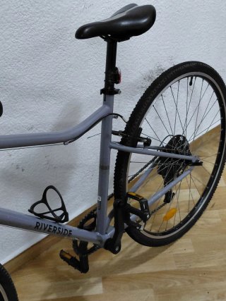 Bicicleta de paseo RIVERSIDE gris