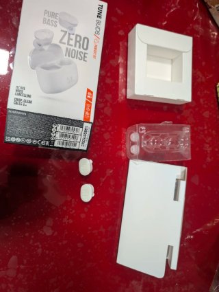 Auriculares JBL Tune Buds