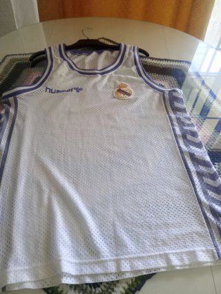 Camiseta Baloncesto Hummel Real Madrid 80s