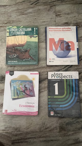 FUTURE PROSPECTS 1 Student's book: libro de tex...
