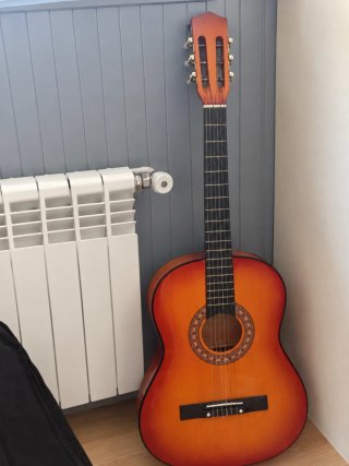 Guitarra Clásica + Funda Thomann