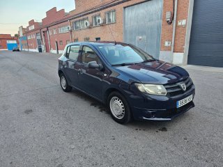 Dacia Sandero 2013