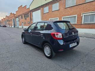 Dacia Sandero 2013