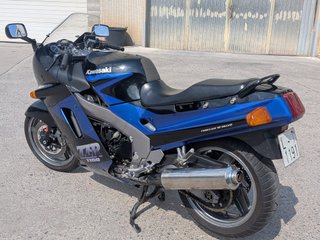 kawasaki zzr1100 1990