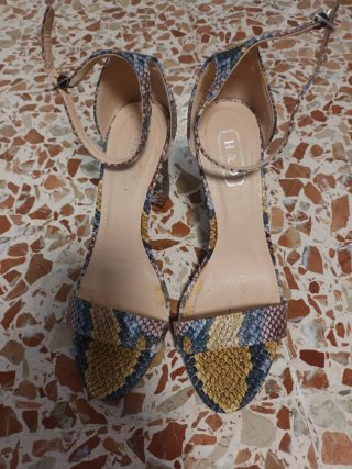 Zapatos de tacón serpiente multicolor