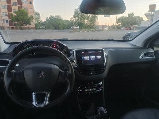 Peugeot 2008 2017