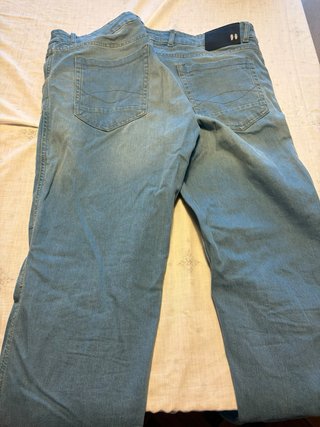 Pantalón vaquero hombre moto con protecciones