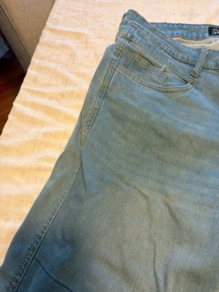 Pantalón vaquero hombre moto con protecciones
