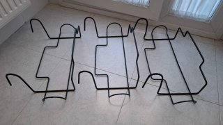 Set di tre fioriere da balcone in metallo nero