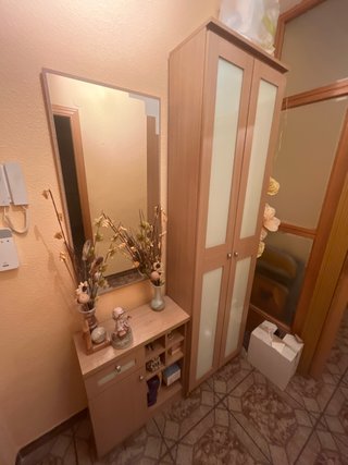 Mueble de entrada madera y cristal