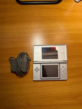 Nintendo DS Lite Argento + Caricatore + Pennino