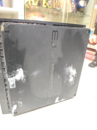 PS3 Slim , no se sabe el estado, falta disco duro.