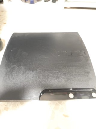 PS3 Slim , no se sabe el estado, falta disco duro.
