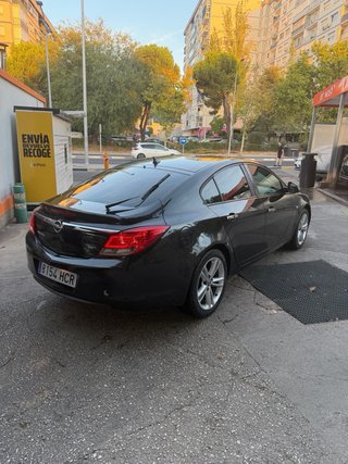 Opel Insignia 2011