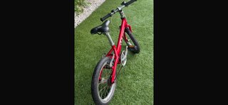 Bicicleta infantil KOKUA 16 roja