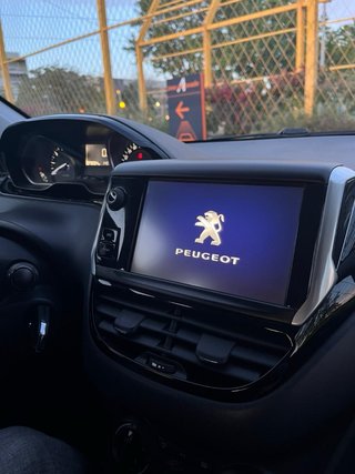 Peugeot 208 2019