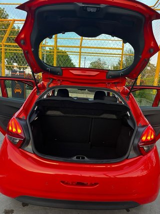 Peugeot 208 2019