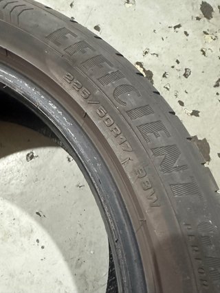 Neumáticos Goodyear 225/50/17 98W