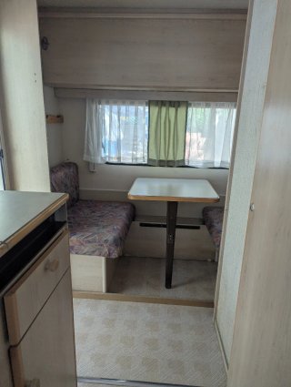 Caravana knaus -750kg