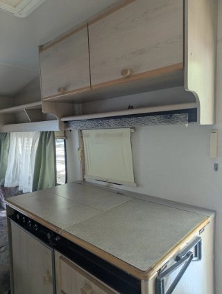 Caravana knaus -750kg