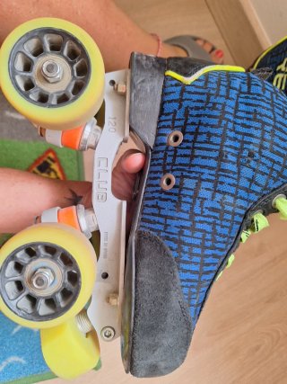 Pattini da hockey REPLIC taglia 35