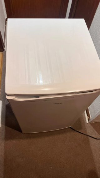 Frigorifero Teka con mini congelatore integrato