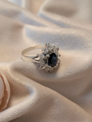 Anello in Argento con Zaffiro Naturale