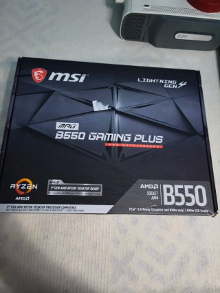 Placa Base MSI B550 Gaming Plus