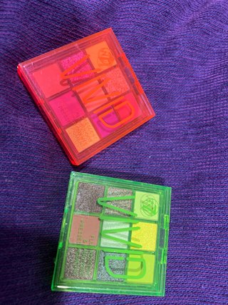 Paletas de sombras W7 VIVID (2 unidades)