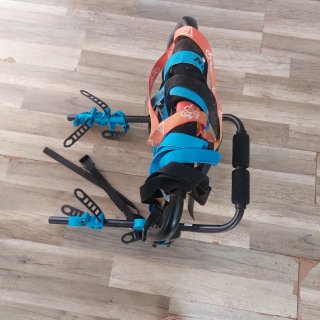 Porta bicicletas con correas