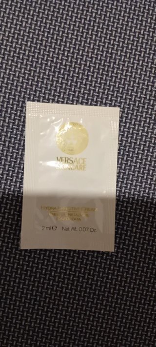 Crema  VERSACE