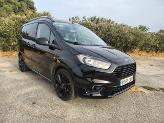Ford Transit Courier 2021