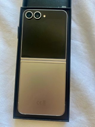 Samsung Galaxy Z Flip6 512GB