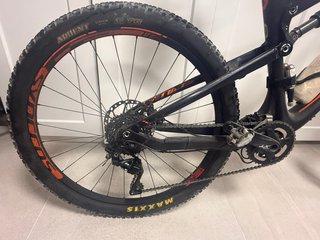 Bicicleta montaña Scott Carbono Doble Susp talla L