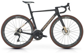 Megamo Pulse con Ruedas Zipp