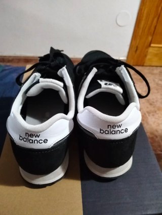 Zapatillas New Balance Hombre Negras Blancas