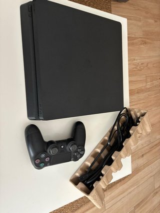 PS4 Slim Sony Nera + Controller e Cavi