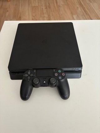 PS4 Slim Sony Nera + Controller e Cavi