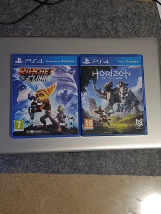 Pacchetto 2 Giochi PS4