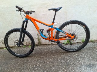Bicicleta Giant Reign Descenso